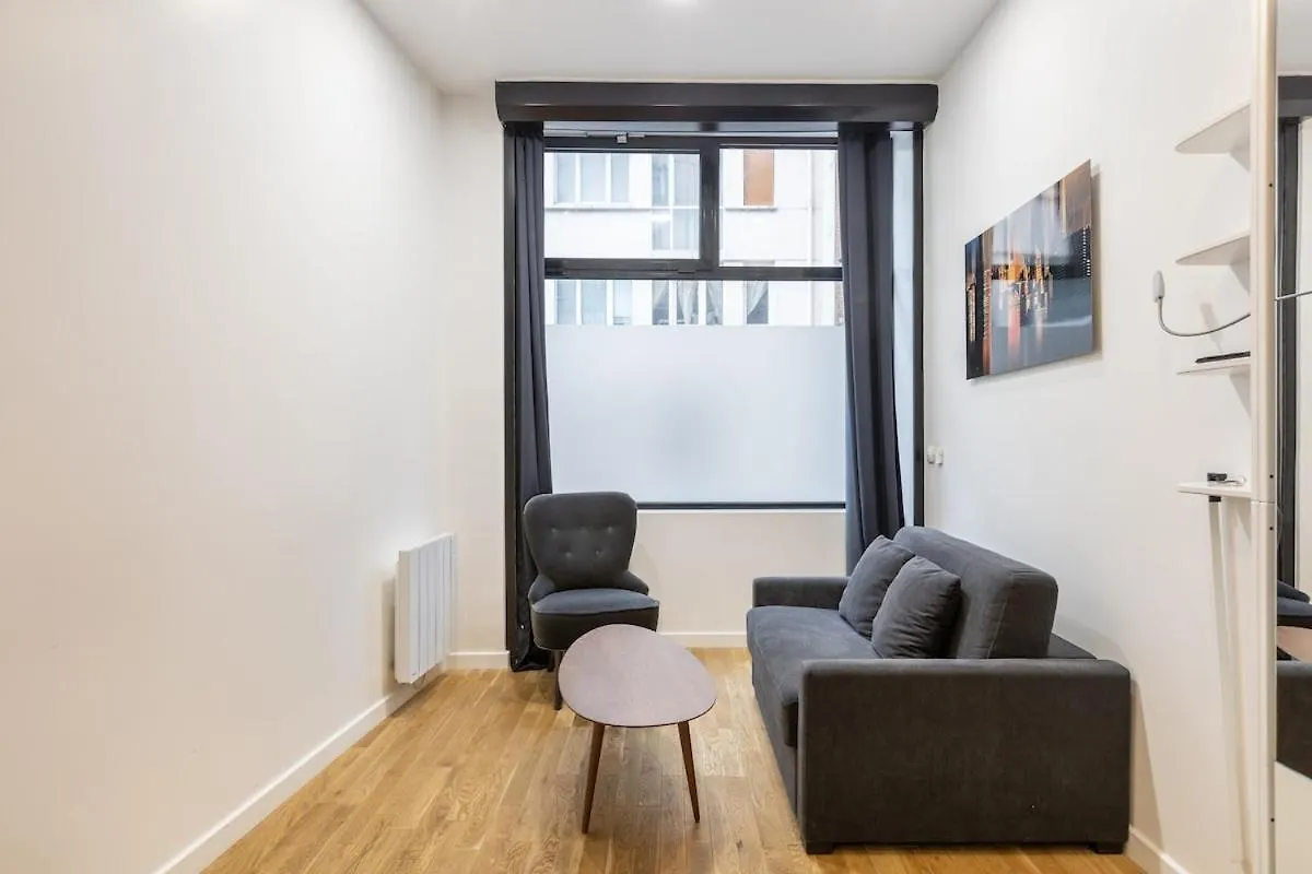 Apartment Cosy Studio 2 - Grenelle Eiffel Tower Paris France